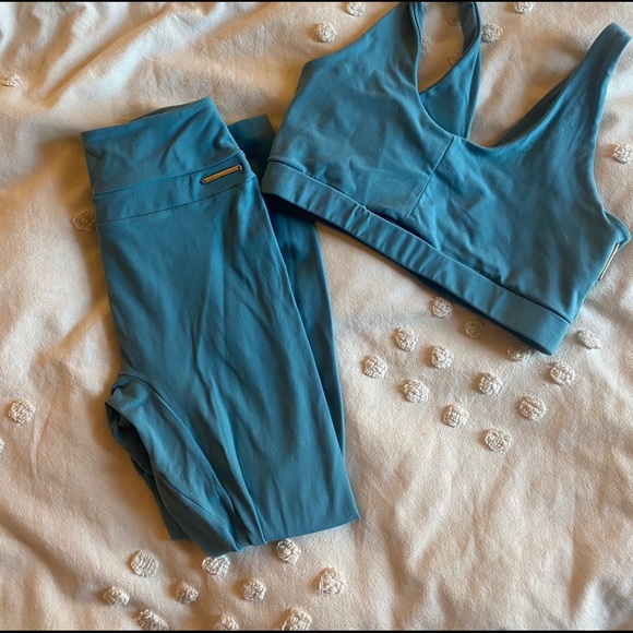 Gymshark Tops - Whitney x gymshark set